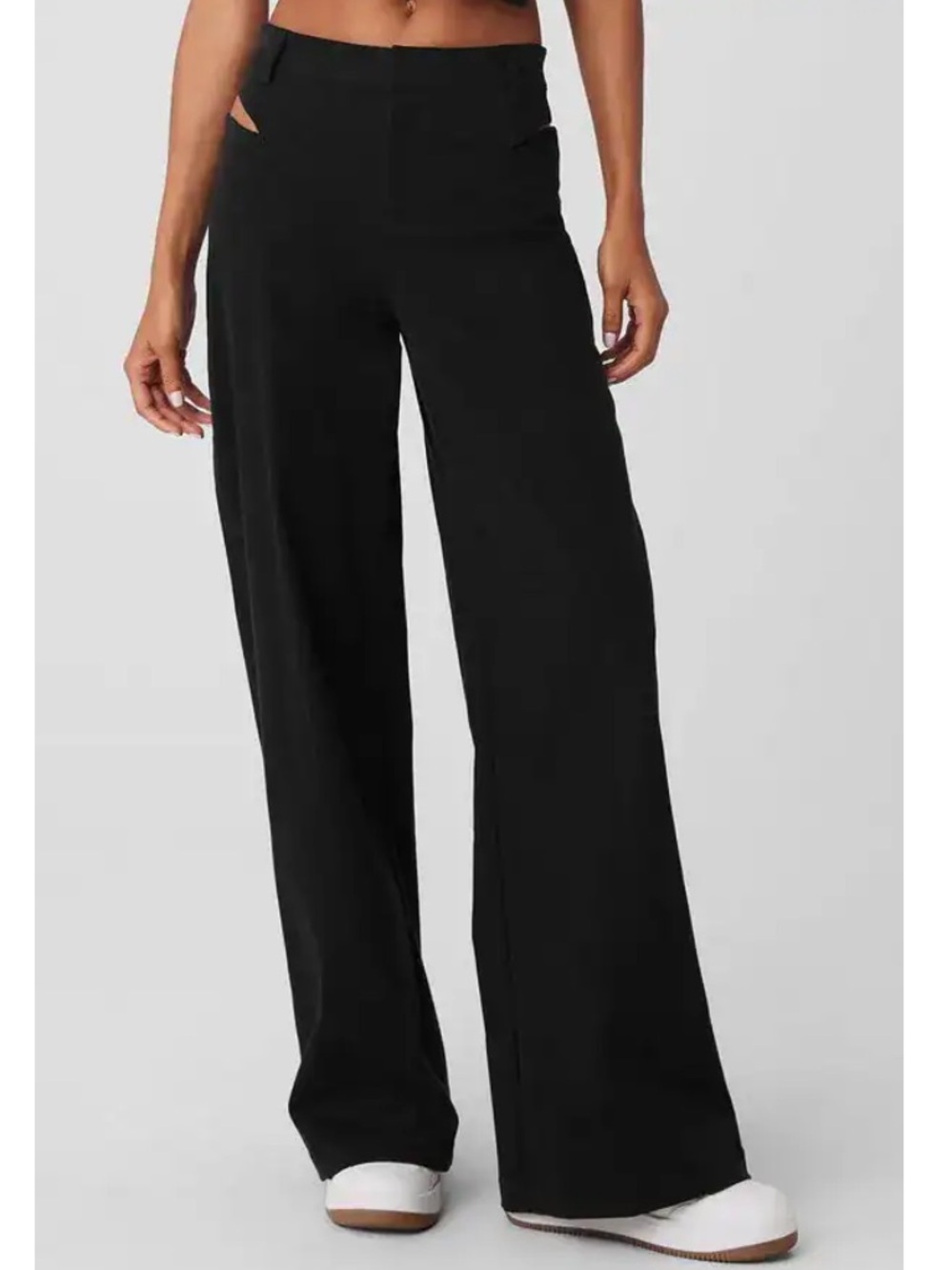 ALO YOGA 
High-Waist Risk Taker Trouser In Size L